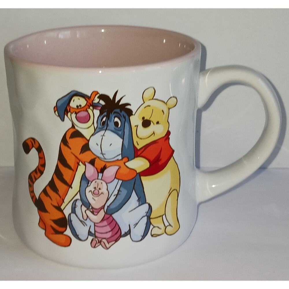 Disney Winnie the Pooh & Friends Big Hug Ceramic Mug Brand New